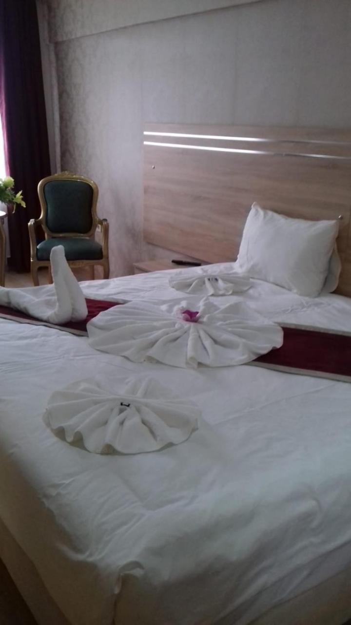 Beijing Hotel Istanboel Buitenkant foto