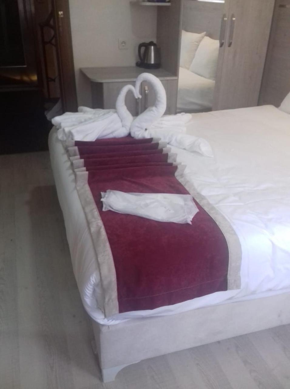 Beijing Hotel Istanboel Buitenkant foto