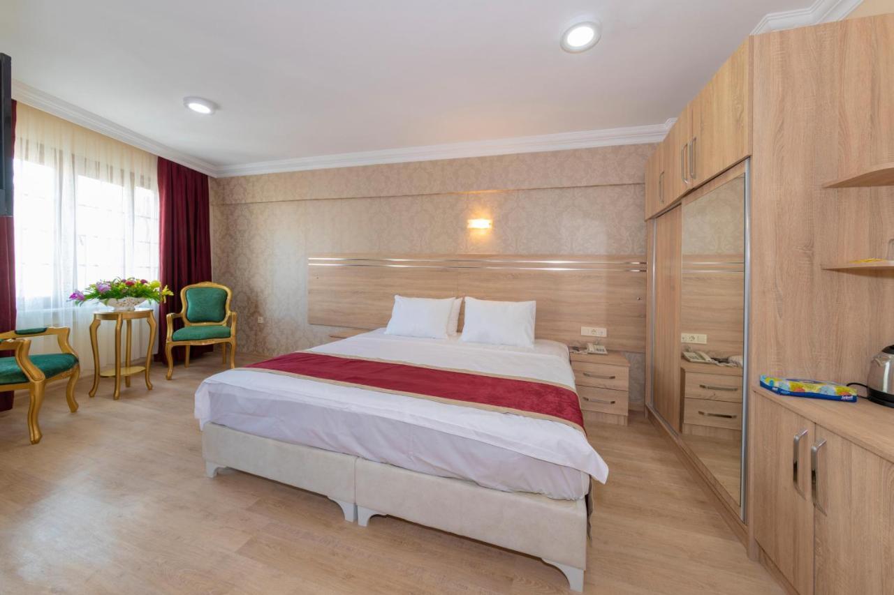 Beijing Hotel Istanboel Buitenkant foto